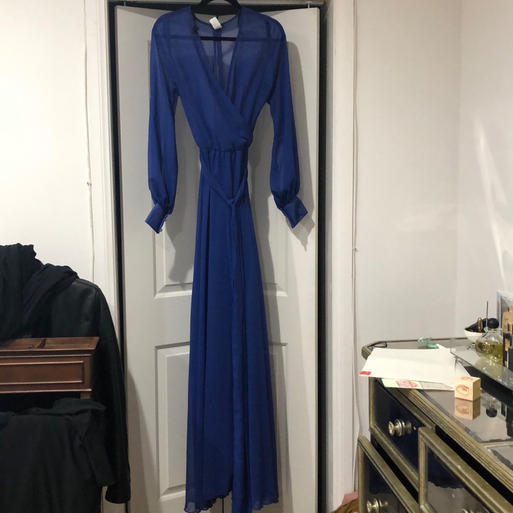 Long sleeve flowy dress